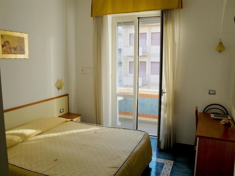 Meuble Casa Mannini Rooms Maiori Exterior foto